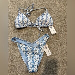 Hollister White and Blue Floral Ribbed Bikini Set